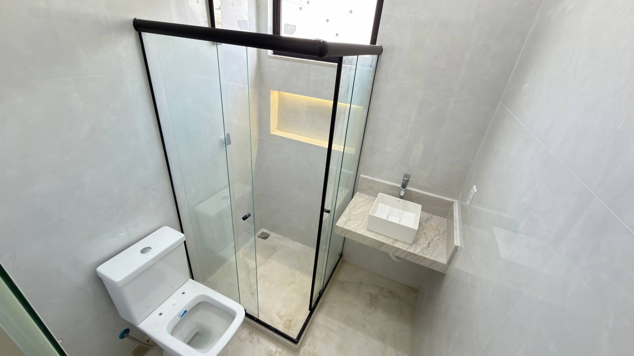 CASA LINEAR LOTEAMENTO CIDADE JARDIM