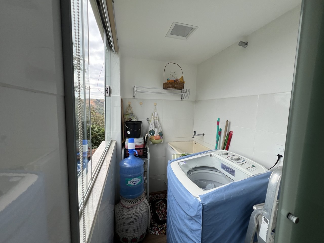 APARTAMENTO MOBILIADO RIVIERA
